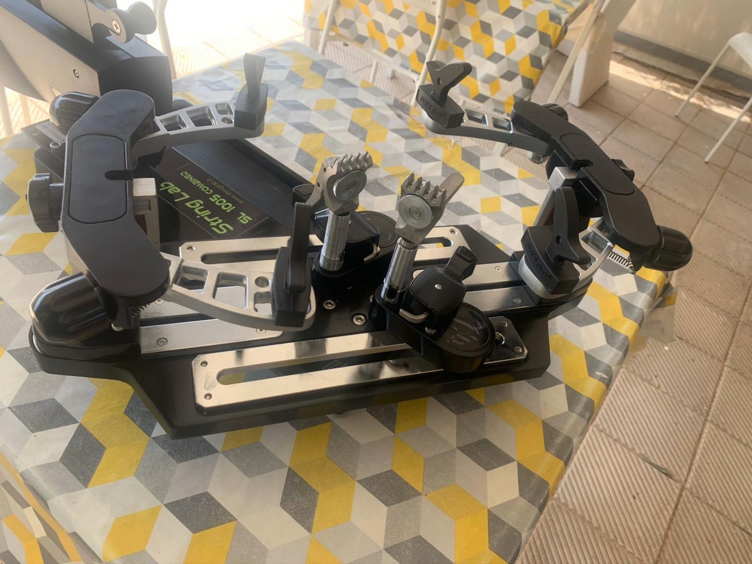 Morsetto Di Partenza Per Incordatura Racchette - Pinze Tennis Rosse Per Badminton E Squash - Foto 2